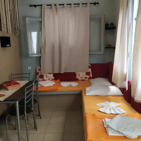 Giotas Apartments - Studios Argalasti Extérieur photo