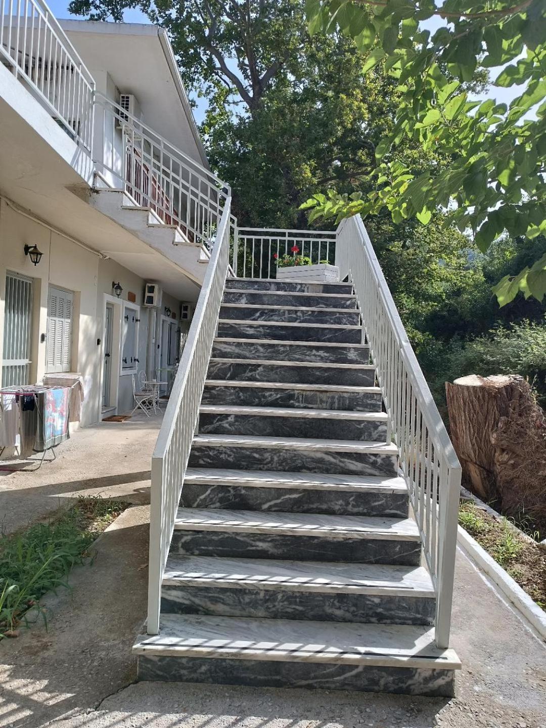 Giotas - Argalastí
